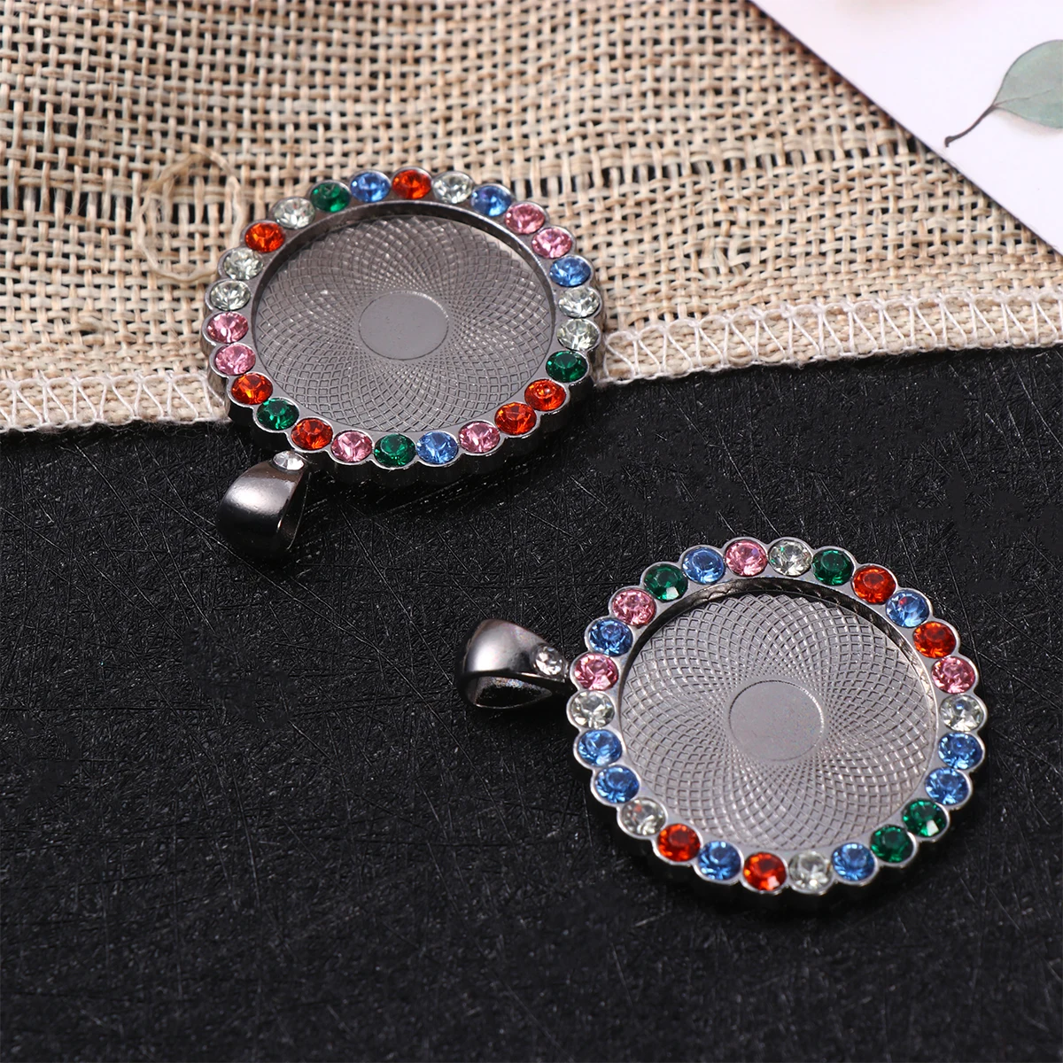 

12 Pcs Round Gem Pendant Parts Rhinestone Shining Jewelry Accessories Component