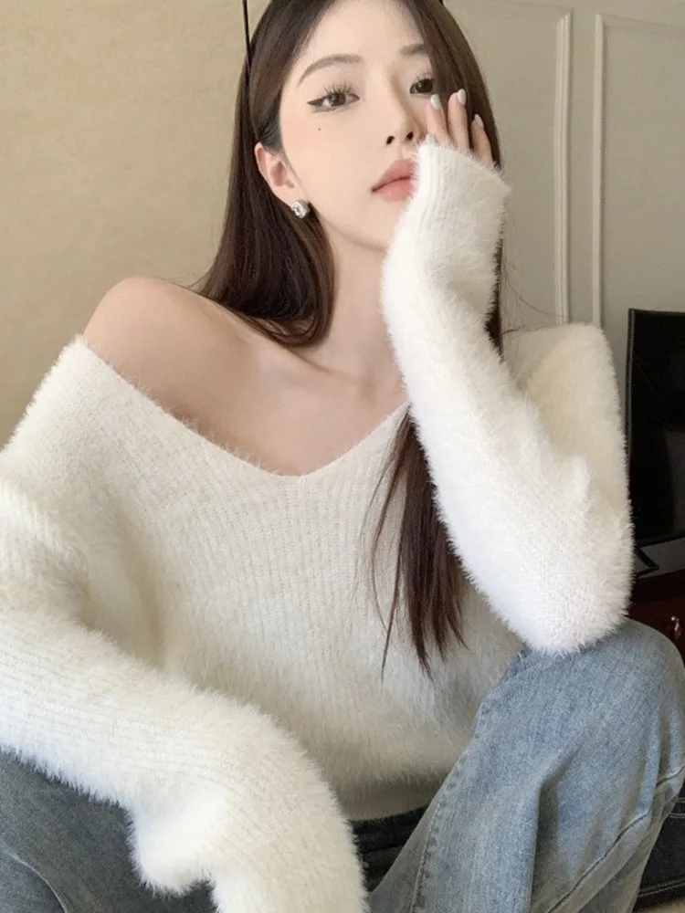 

Sexy Loose Knitted V-Ne Woolen Sweater Women's Winter Faion Slimming Design Versatile Long Sve Top Warmth Emitting