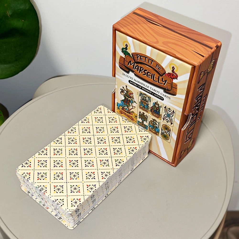 78 Cartas de Tarot Chibi Marsella en Caja Rígida, Papel de Cartulina con Doble Relieve, 12*7cm, Mazo de Tarot Petit De Marseilly