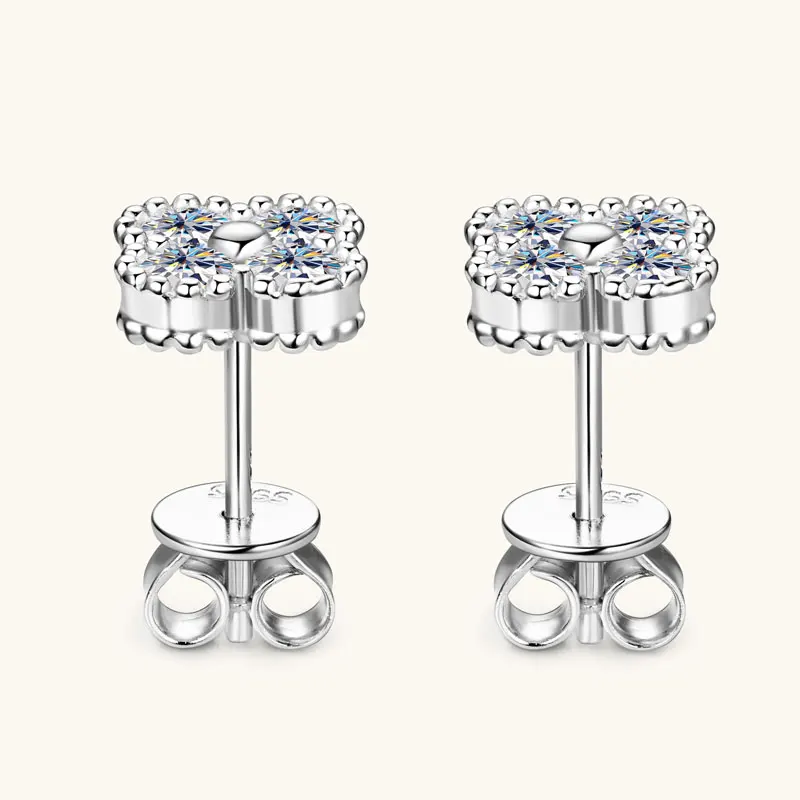 2025 Trendy Four Clover Moissanite Stud Earrings 925 Sterling Silver Flower Piercing Ear Jewelry for Women 3mm Lab Diamond Gifts