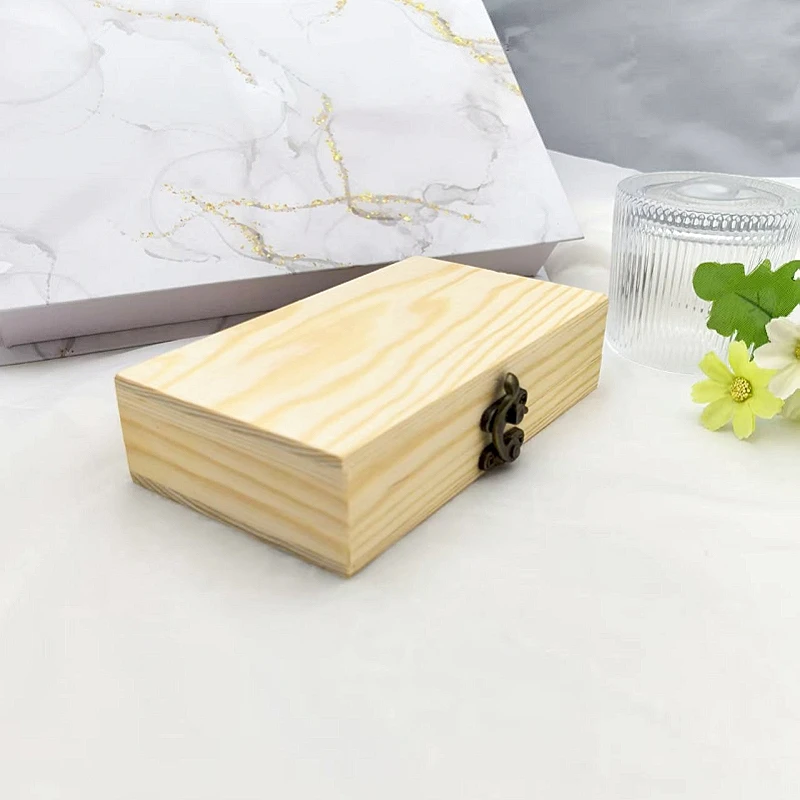 صندوق مجوهرات كلاسيكي عتيق، صندوق خشبي صغير مريح