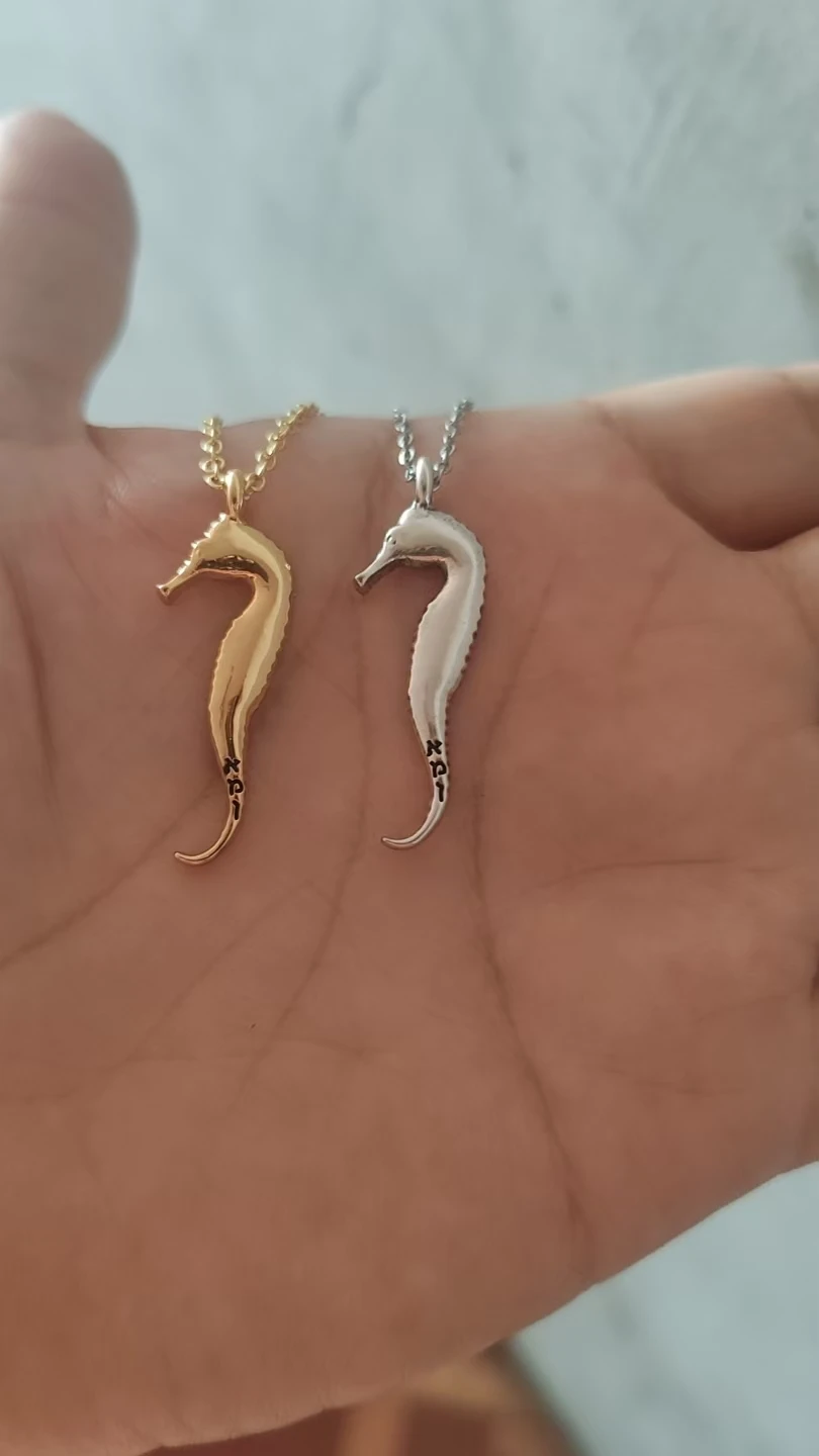 Vintage Seahorse Necklace Gold Silver Color Sea Horse Pendant Chain Necklace Ocean Theme Jewellery