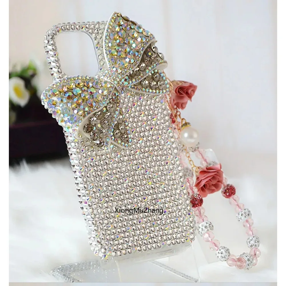 Niedliche Handyhülle mit Kristall-Diamant-Schleifenriemen für iPhone 16 Pro 15 Plus 12 13 14 17 18 Pro Max Stoßfeste Handyhülle mit Armband – Detail 1