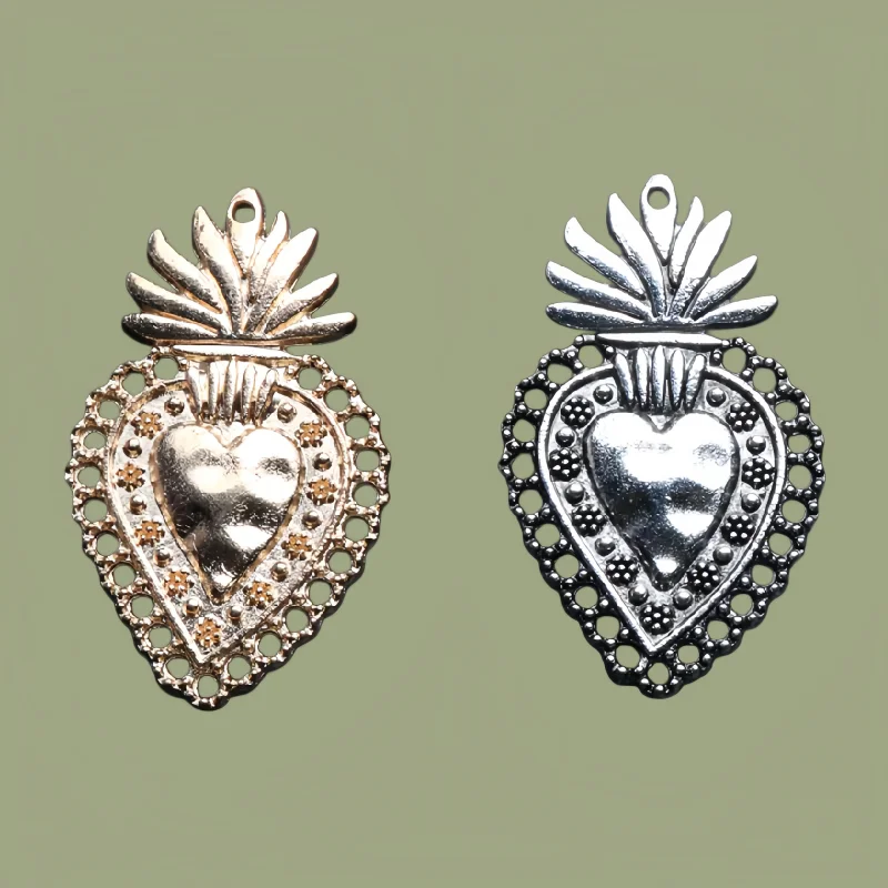 10pcs Mixed Mexican Sacred Heart Alloy Pendant Retro Necklace Earrings Metal Accessories DIY Charm Jewelry Crafts Making A770