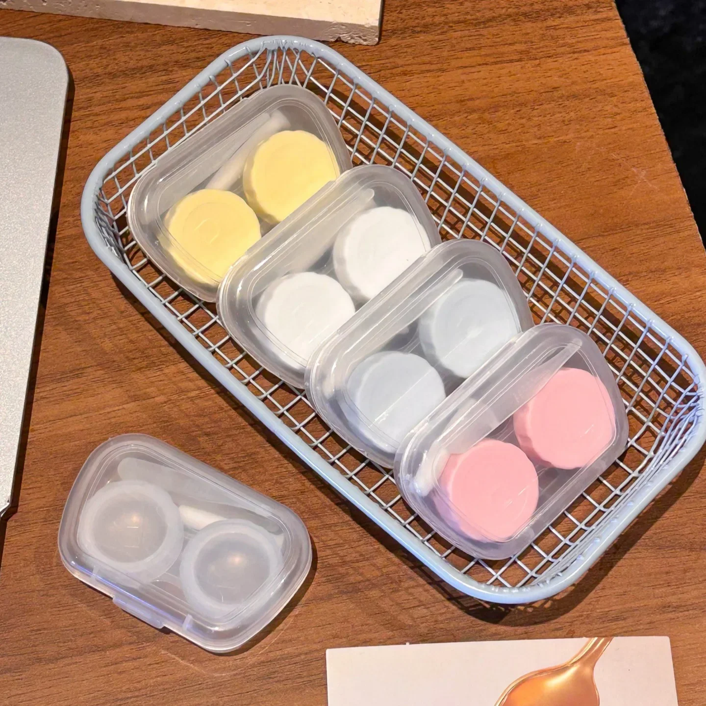 estojo-portatil-transparente-para-lentes-de-contato-com-pinca-e-bastao-de-succao-conjunto-de-caixa-de-armazenamento-de-plastico-para-viagens-ideal-para-organizar-o-kit-de-cuidados-com-os-olhos