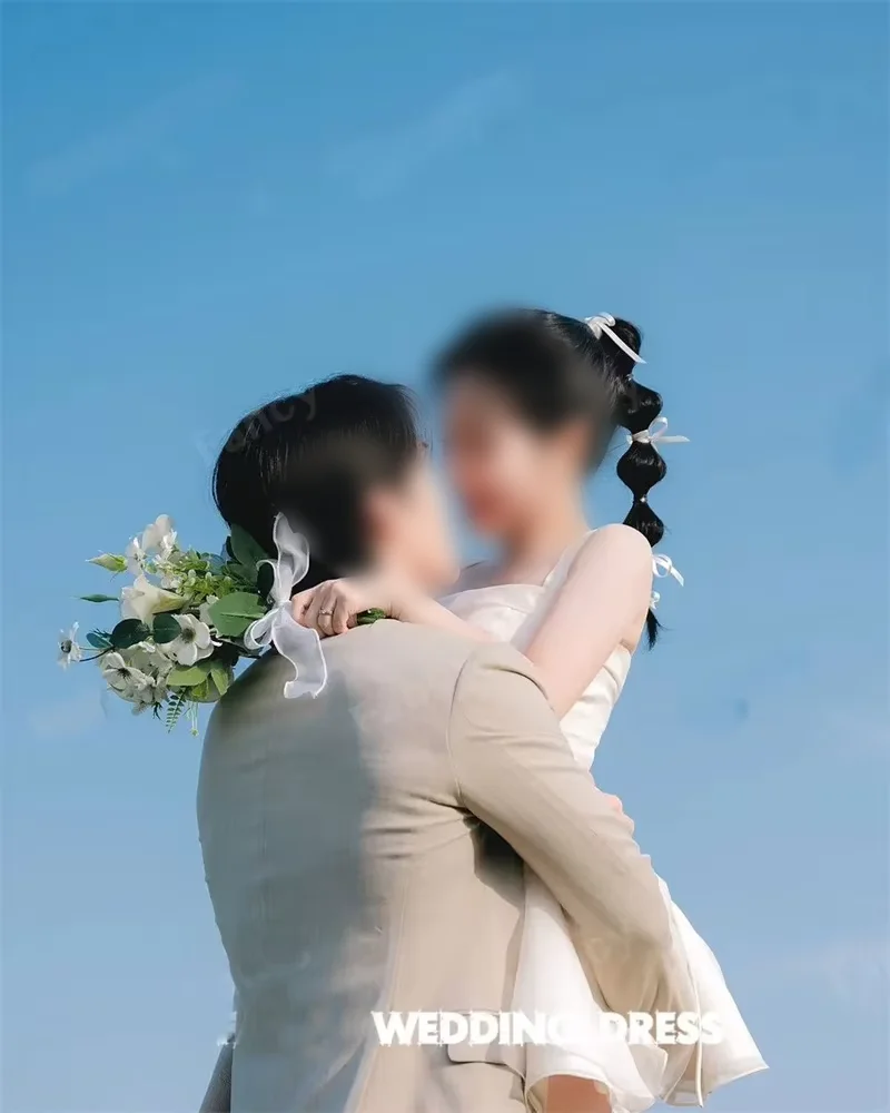 OLOEY Simple Short Wedding Dresses Korea Customised Wide Straps Square Neck Mini Country Bride Gowns Corset Back Mariage