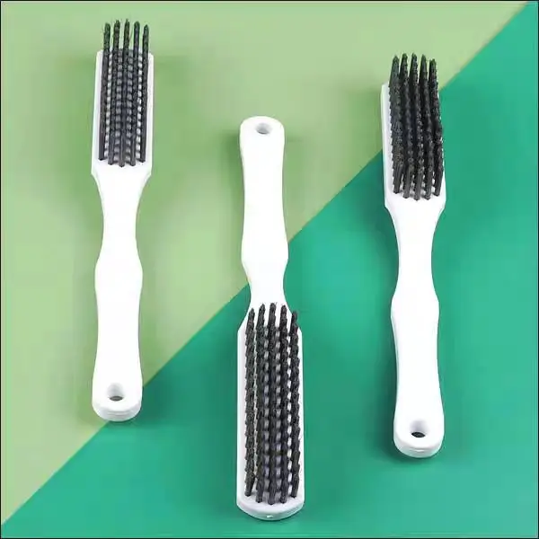 Plastic Long Handle Shoe Brush Soft Hair Multifunctional Home Shoe Brush can be Hung is a Laundry Brush Cleaning Brush white