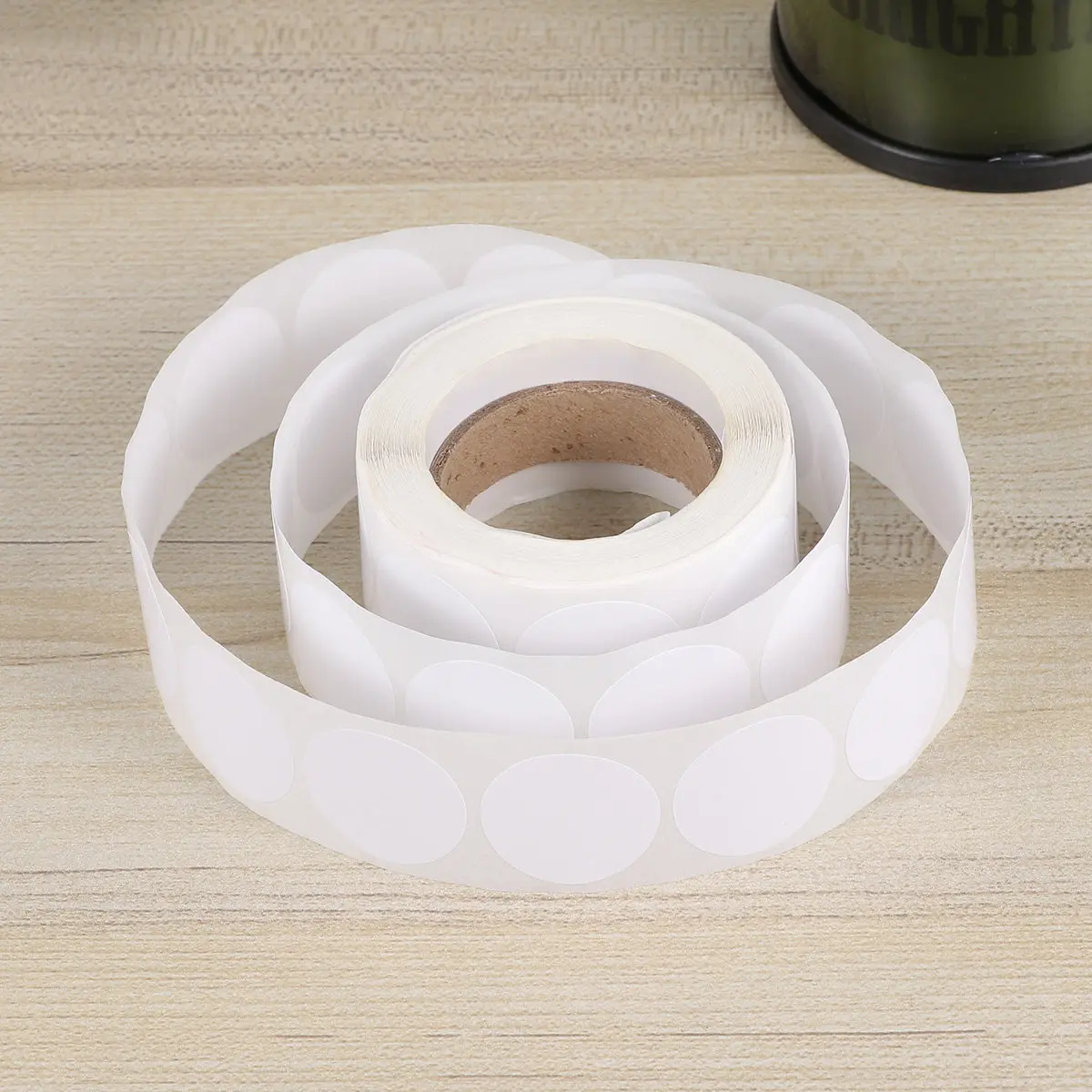 500Pcs Permanent Adhesive Round Stickers for Gifts Labels Decorative Tag Stickers Balloons Cards Boxes Bottles Plastic Wood