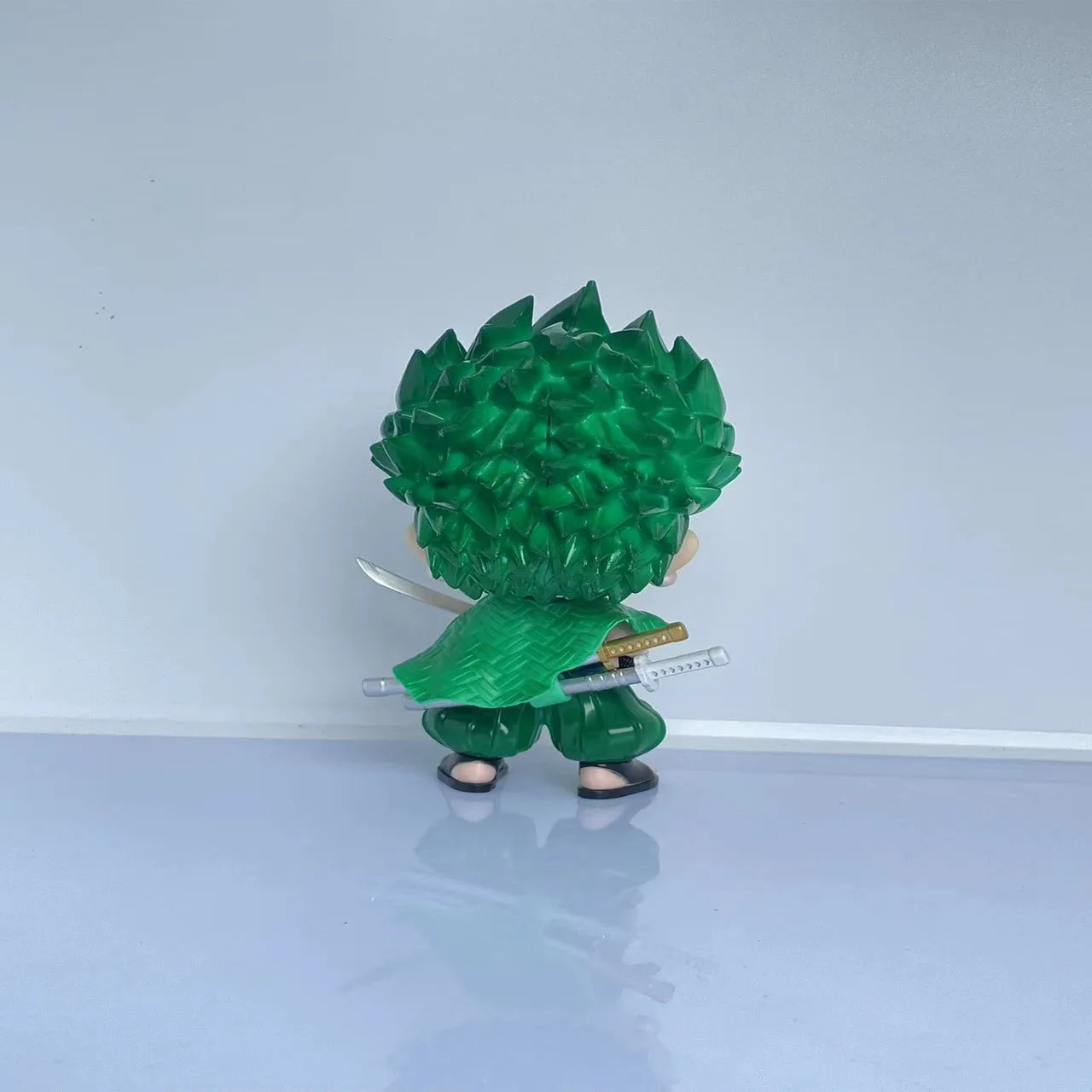 Een Stuk Anime GK Cartoon Figuur Q Versie Zoro Perifere Action Model Speelgoed Pop Efigy Auto Decoratie Gift