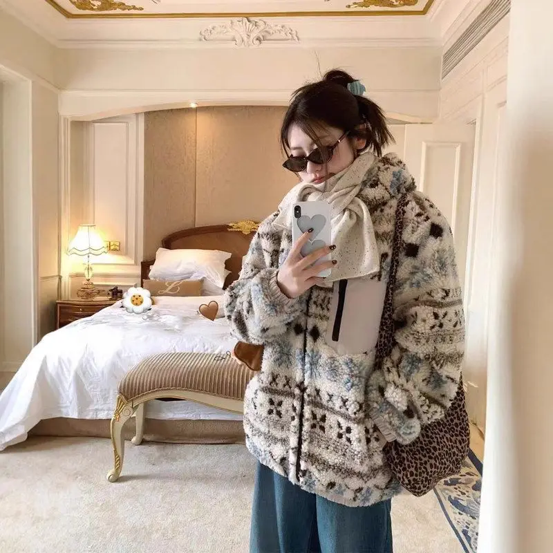 

Warmth Women's Zipper Lamb Fur Hooded Quilted Vintage Korean Sle Outerwear Casual Loose Fit Winter Versatile Coat