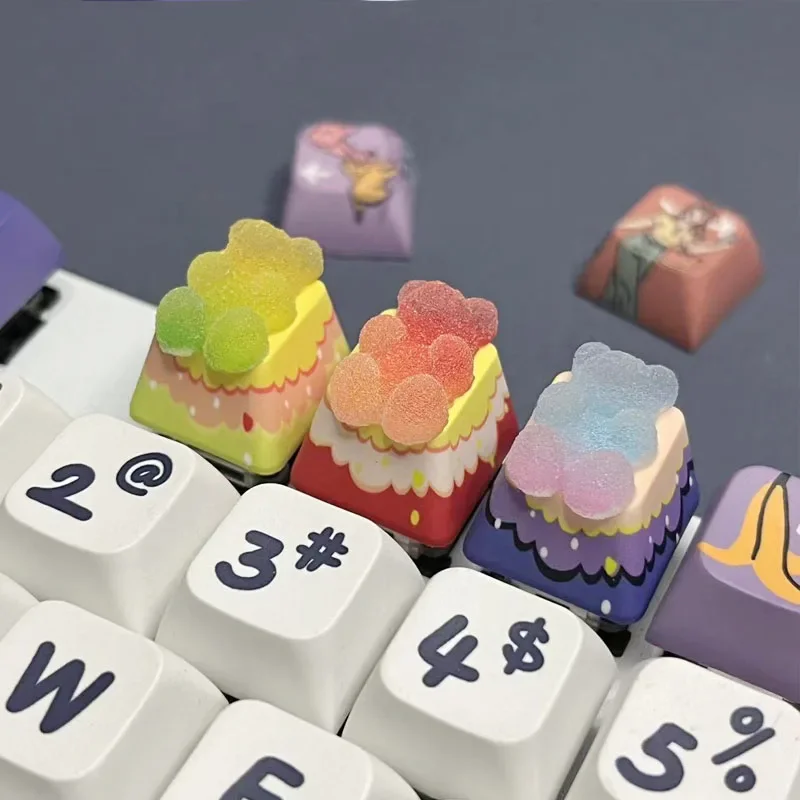 

DIY Little Bear Keycap Backlit Cherry MX Cross Axis Mechanical Keyboard Keycap R4 ESC Handmade Customized Cute Bear Keycap