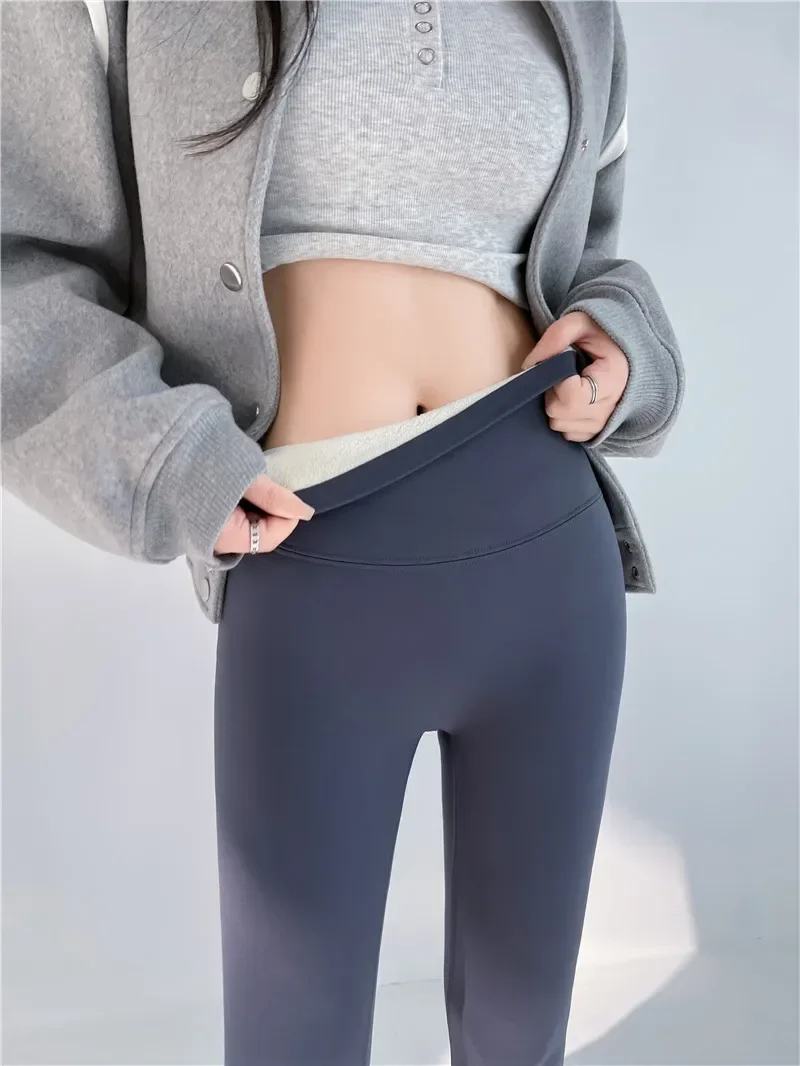 Korea Stijlvolle Damesleggings Panty Dikke Warme Fleece Effen Kleur Hoge Taille Buit-Lifting Fitness Casual Broek Uitloper