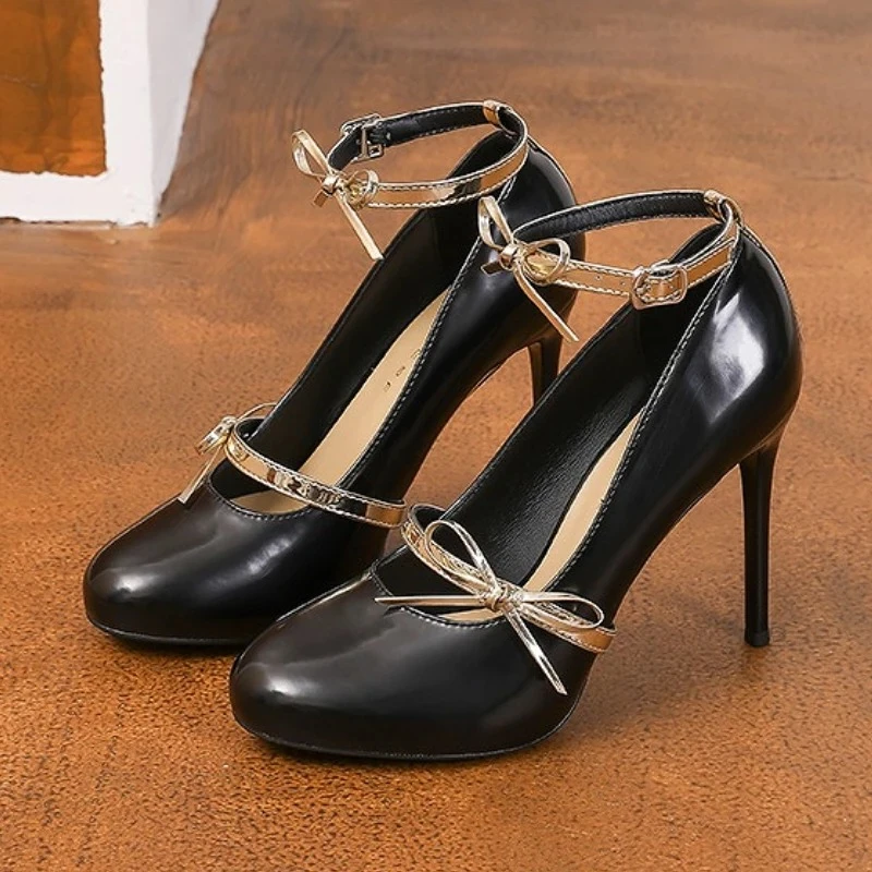 

Новинка, украшение с золотым бантом, пикантные женские туфли на высоком каблуке, роскошные дизайнерские туфли высокого качества, элегантные туфли-лодочки с круглым носком и ремешком на щиколотке