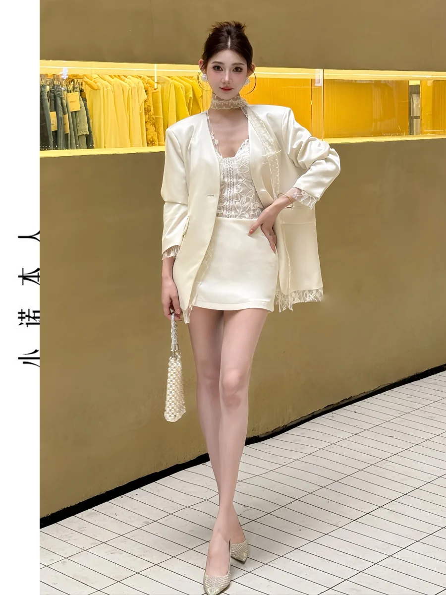 

Шелковый атласный костюм-двойка женский, весна 2025, повседневный элегантный, с брюками/юбкой, длинным рукавом, V-образным вырезом, на одной пуговице