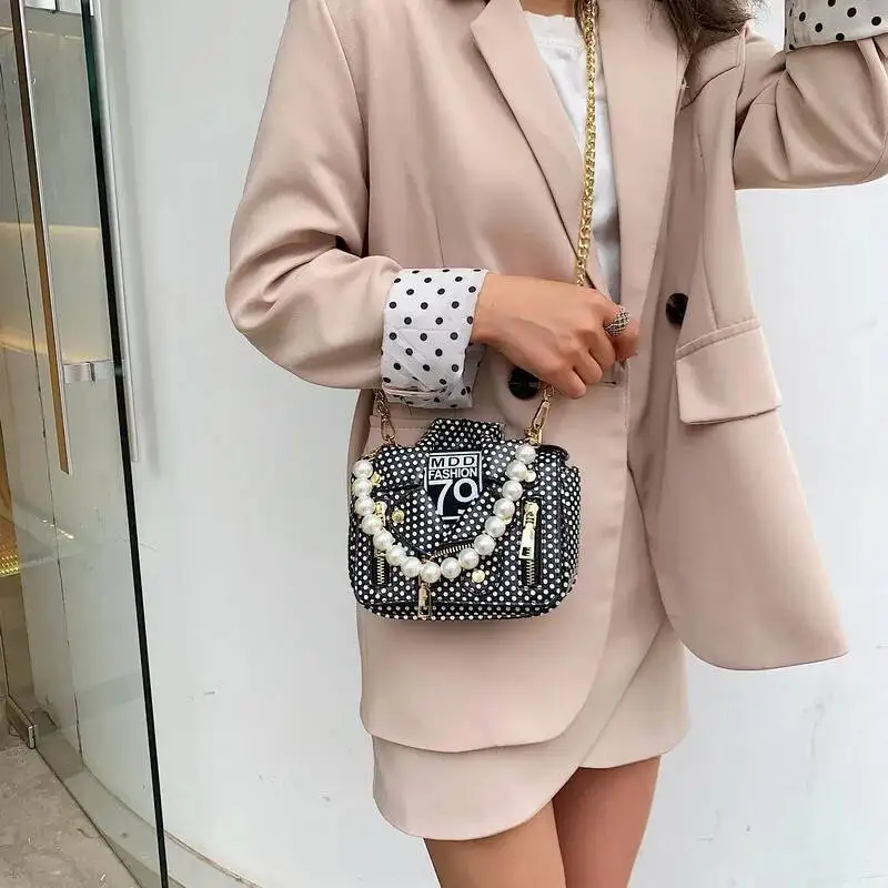 Jacket Shape Shoulder Bag Design Pearl Handle Totes Women Fashion Tend Handbag Shoulder Bag Crossbody Bag Female Bolsa