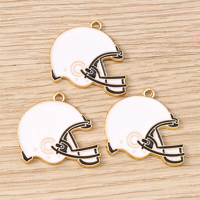 10 Stück niedliche, gemischte Emaille-Anhänger in Form von Sportartikeln, Rugby-Mützen und Fußballschuhen zum Basteln von Schmuck, Ohrringen, Halsketten und für DIY-Bastelprojekte. – Detail 12