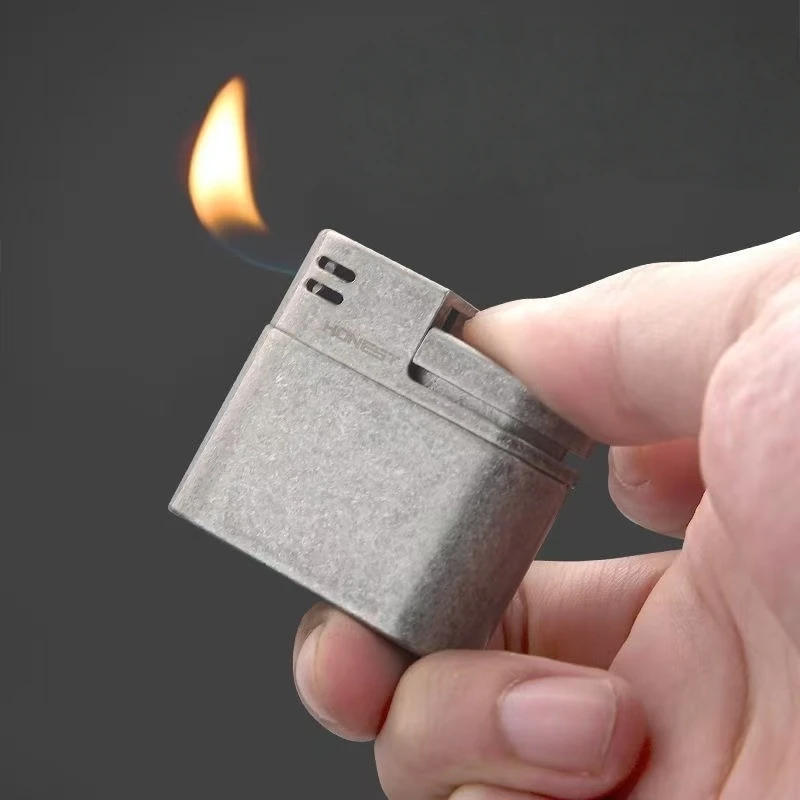 New Run in Slant Fire Pipe Lighter for Direct Fire Creative Vintage Personalized Igniter Smoker Gift Cigarette Accessories