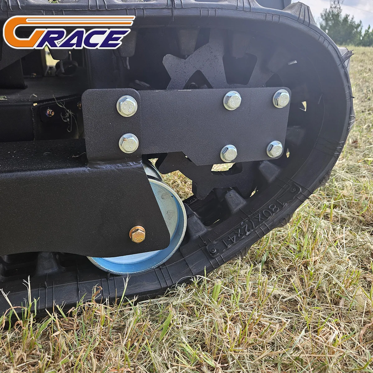 Заводская поставка 2025 года, новейшая газонокосилка с дистанционным управлением и насадкой для снегоочистителя, многофункциональная для всесезонного ухода за садом