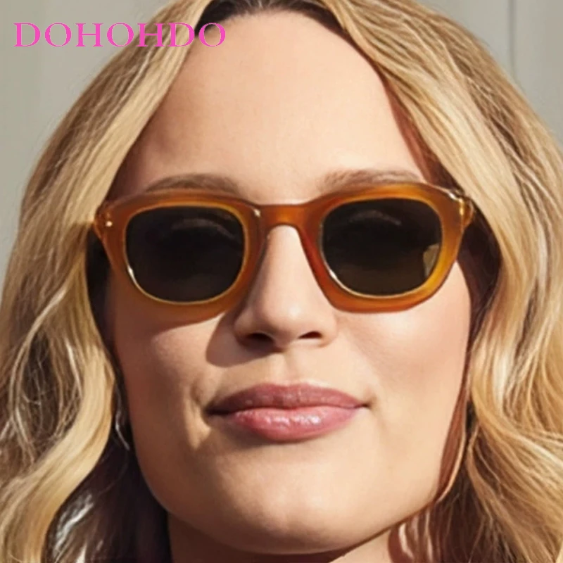 

Classic Fashion Small Square Frame Women Sunglasses Luxury Brand Designer Men Sun Glasses Outdoor Travel Shades Eyewear UV400