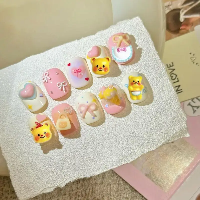 30PCS Hars Cartoon Kawaii Boter Beren Nail Art Charms Poeder Blusher Hart Schort Gele Beer Nageldecoratie DIY Nail Haarspeld