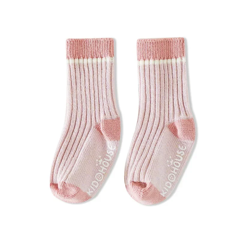 1 paar Warme Kalb Socken für Baby Junge Mädchen Süßigkeiten Farbe Gestreiften Kurzen Socke Herbst Winter Nicht-slip Socke baby Kleidung Günstige Sachen