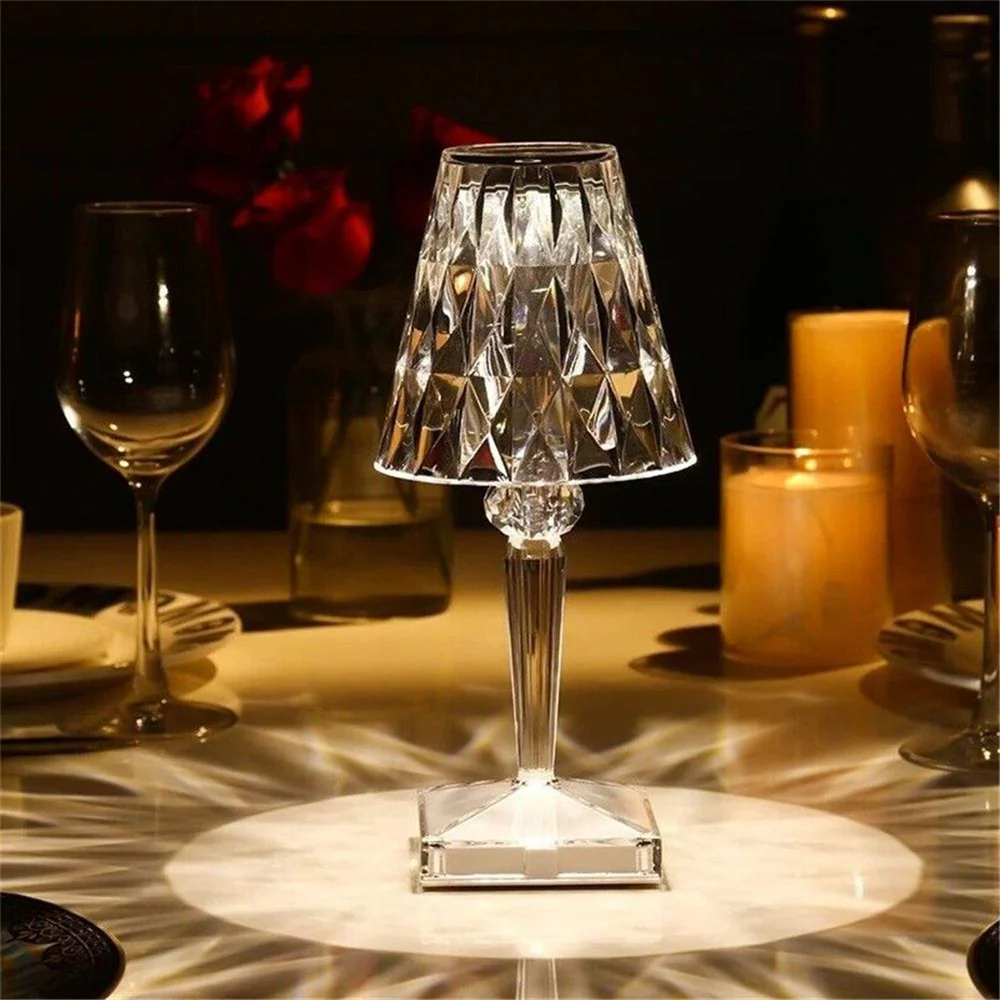 

Diamond Table Lamp Adjustable Light Sensitivity Multi-faceted Prism Design Crystal Atmosphere Decoration Light for Bedroom