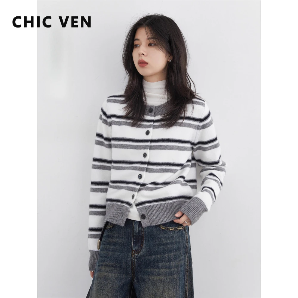 

CHIC VEN Korean Women Sweaters Loose Casual Round Neck Short Contrast Striped Ladies Jumpers Warm Female Top Autumn Winter 2025