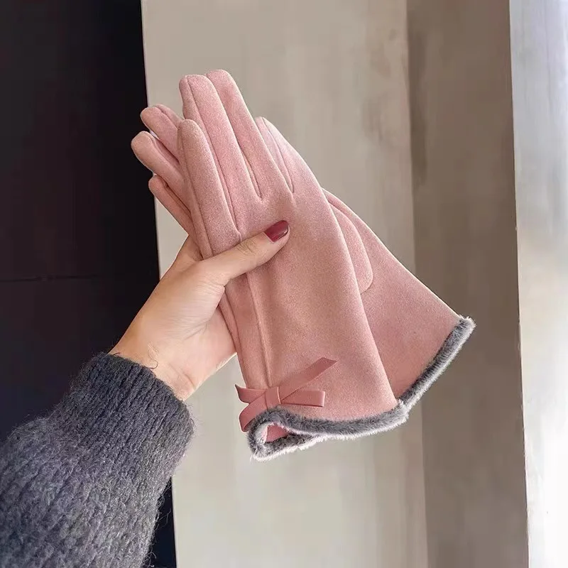 قفازات نسائية عصرية مع مخمل شتوي وخريفي سميك للقيادة مقاوم للبرد وشاشة لمس دافئة بإصبع منفصل