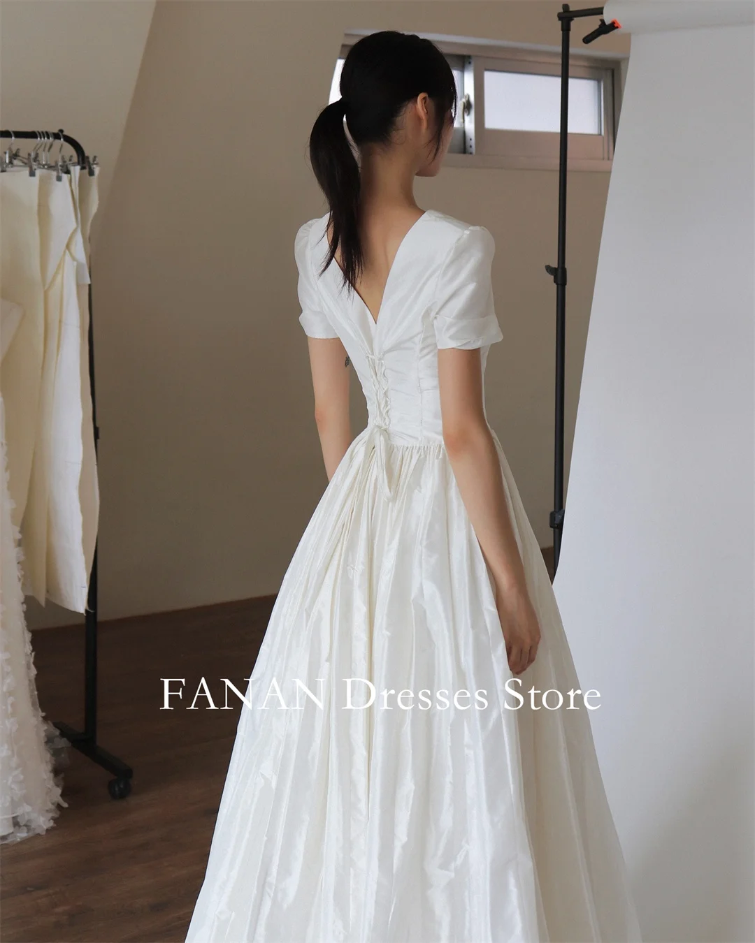 FANAN V-Neck Korea Ivory A-LineTaffeta Wedding Dresses 웨딩드레스 Short Sleeves Customized Pretty  Bride Gowns Plus Size