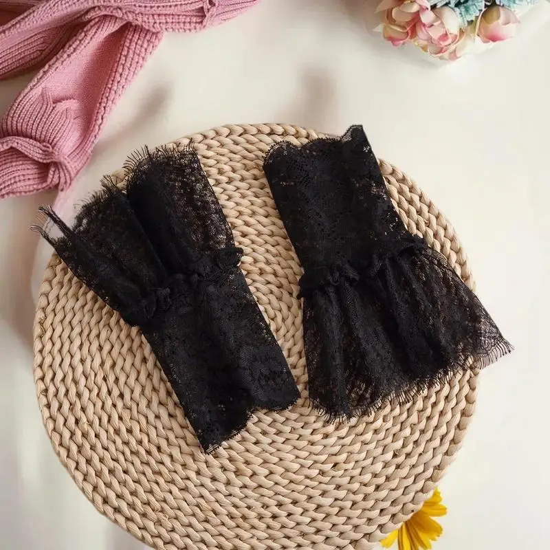 웨딩 드레스용 세련된 레이스 커프스 손목 슬리브; 신부 의상용 꽃무늬 주름 손목 장식