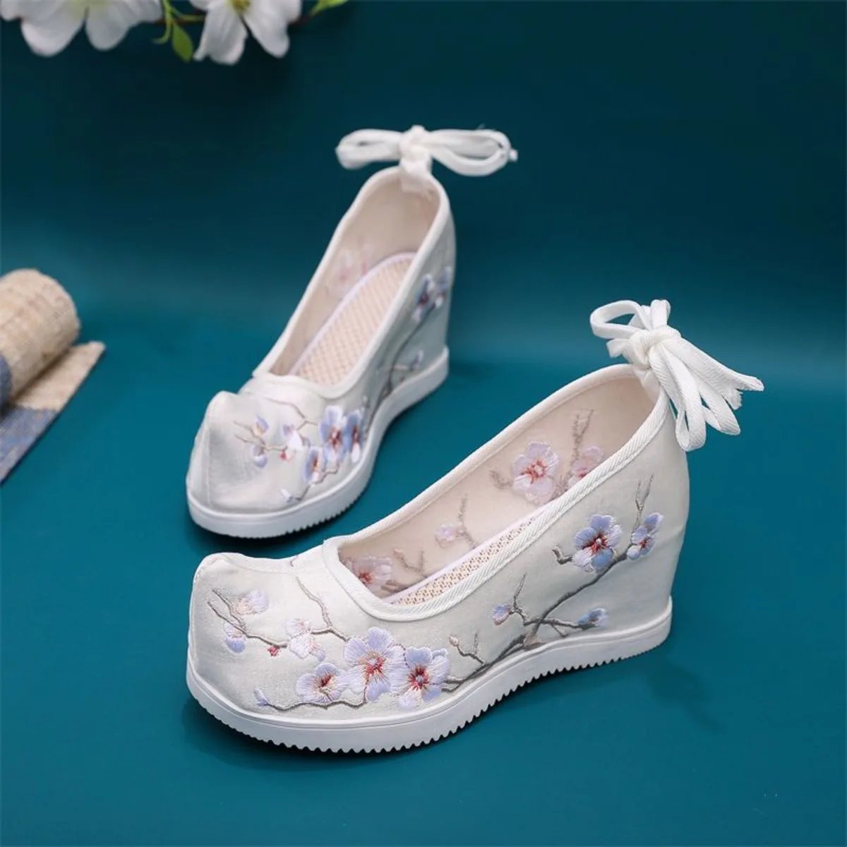 Fairy Student High Heel 7cm Hanfu Shoes Women Ancient Embroidery Han Element Retro Height Increase Matching Shoes