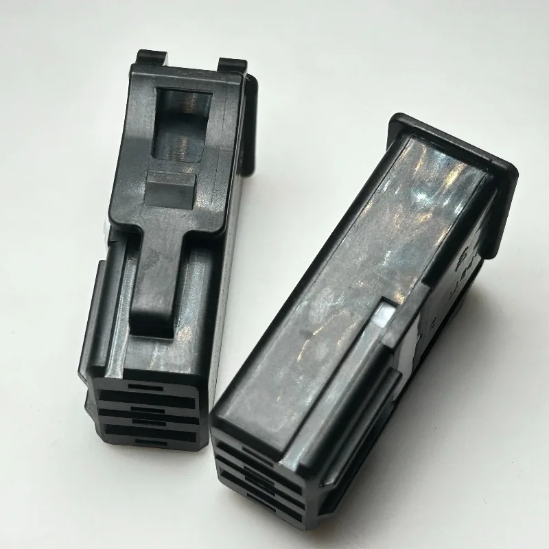 3PCS 936619-2 Original 2-hole, automotive connector, fuse box, power plug