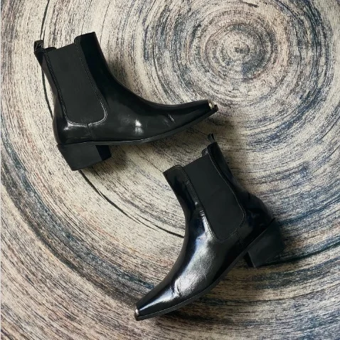 Metal Embellished Leather Ankle Boot Men Small Square Toe Red Block Heel Solid Color Chelsea Boot Banquet Party Dress Shoes