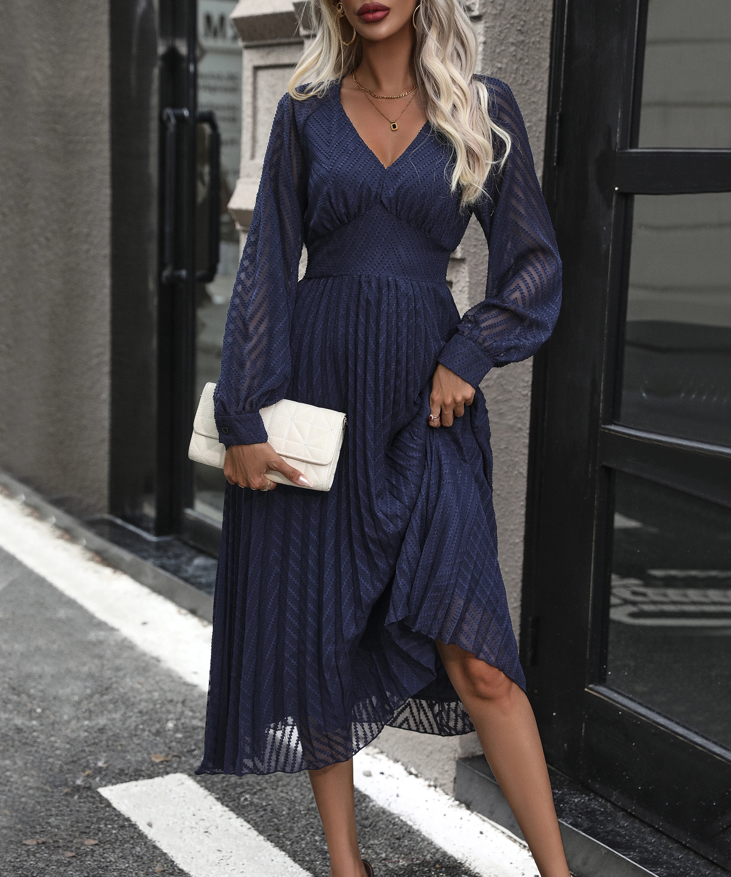 

Long sleeved pleated skirt 2024 autumn new women's wear European and American commuting V-neck perspective medium length dress