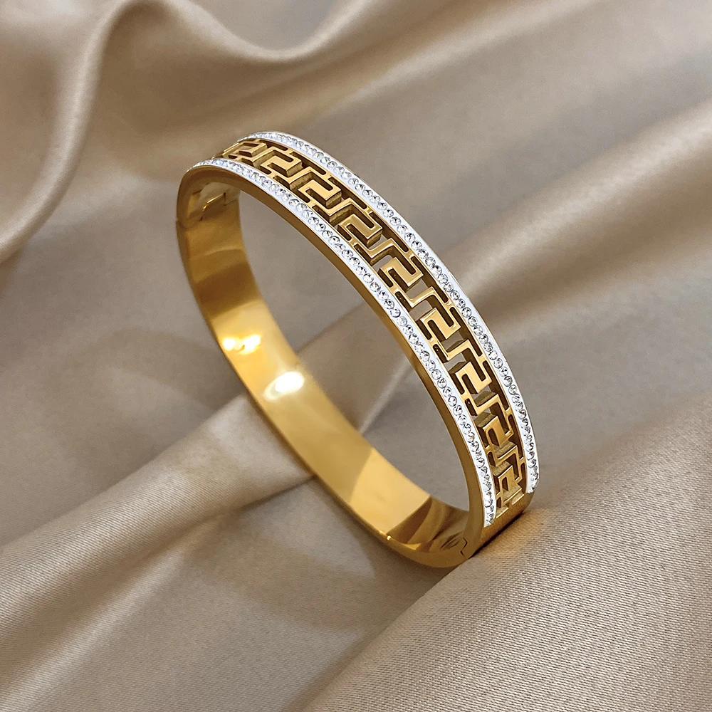 

Vintage Hollow Out Stainless Steel Bangle Bracelet for Women Luxury Gold Color Round Cuff Wide Bangle Waterproof Jewelry Gift