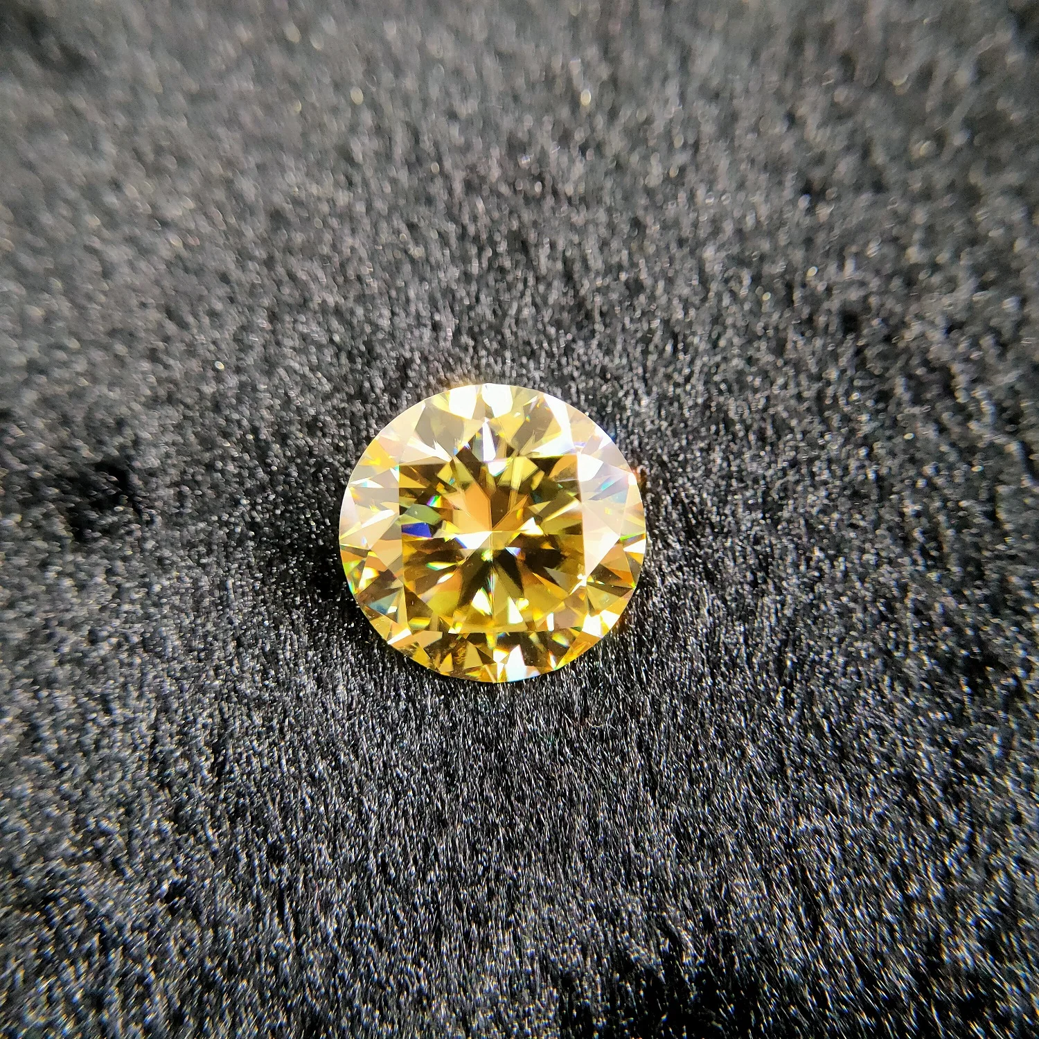 

On Sale Pass Diamond Tester 1.5-18mm Round Brilliant Cut Yellow Color Diamond Stone Loose Gems Moissanite