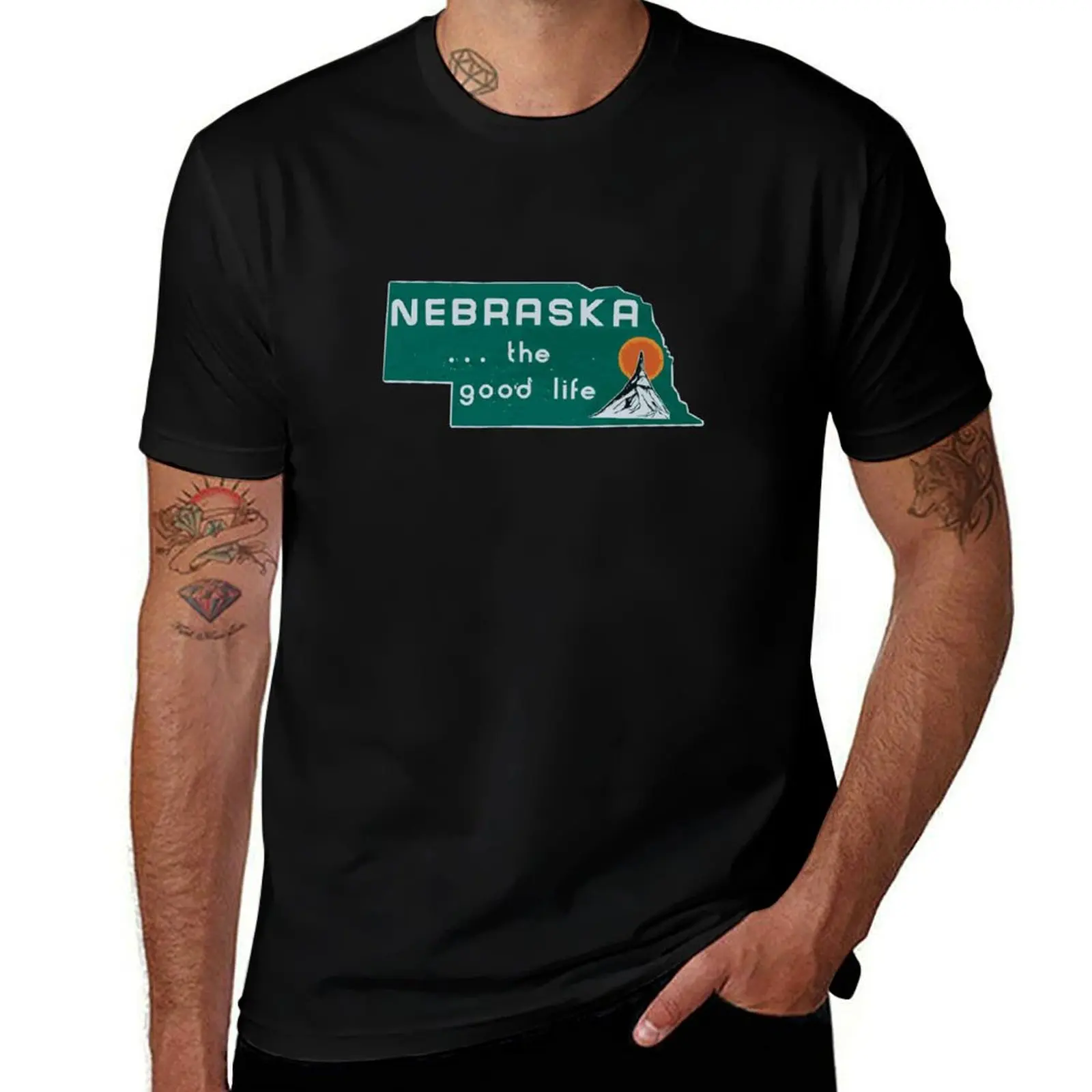 

Nebraska . . . the good life design - Nebraska silhouette - NE sign - Nebraska sticker -Nebraska shirt Nebraksa gifts T-Shirt