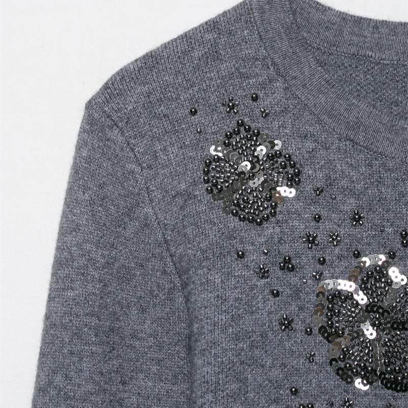 New Fashion Temperament Women's Beaded Knitted Cardigan Jacket