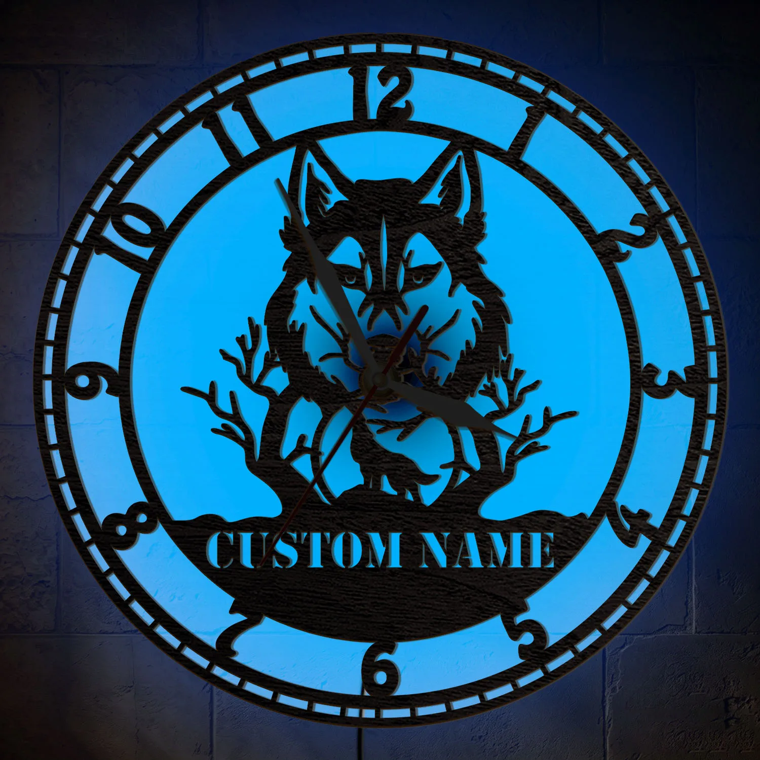 Personalized Name Wolf Forest LED Lighting Wall Clock for Hunting Log Cabin Cottage Howling Wolf Luminous Night Light Wall Clock
