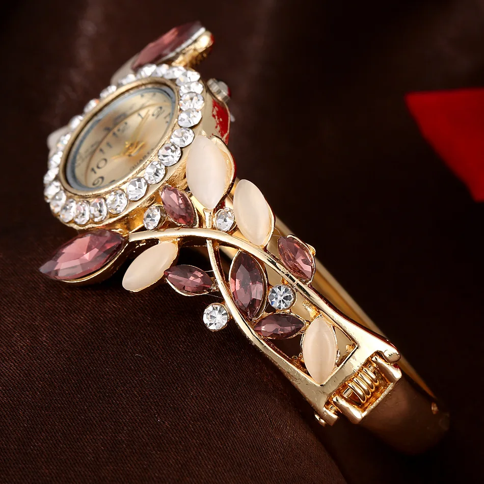 Women Vintage Quartz Watches Fashion Rhinestone Flower Ladies Bangle Bracelet Luxury Steel Women Watch Female Clock Reloj Mujer