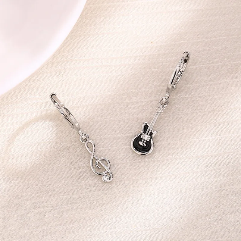 Fashion Asymmetrical Black Guitar Musical Note Dangle Earrings for Women Trend Inlaid Zircon Korean Ear Buckle Girl Jewelry Gift