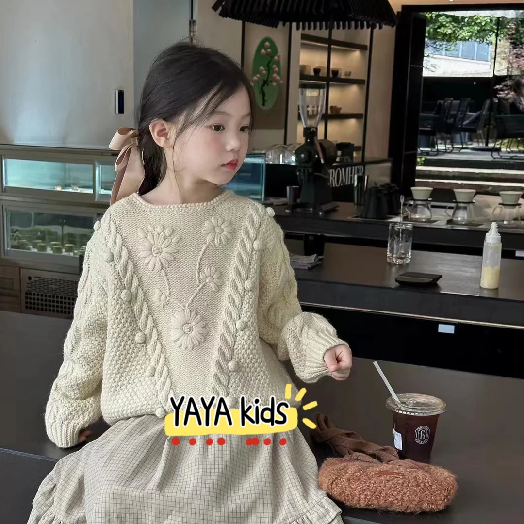 Girls Sweater 2024 Autumn New Childrens Clothing Korean Style Hand-hooked Flower Sweater High-grade Casual Simple Match