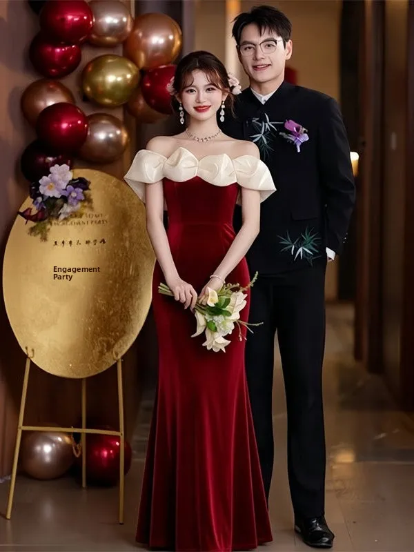 Elegant Wine Red Velvet One Shoulder Fish Tail Evening Dress for Engagement Dinner Return Home Ceremony Slimming Ball Gown