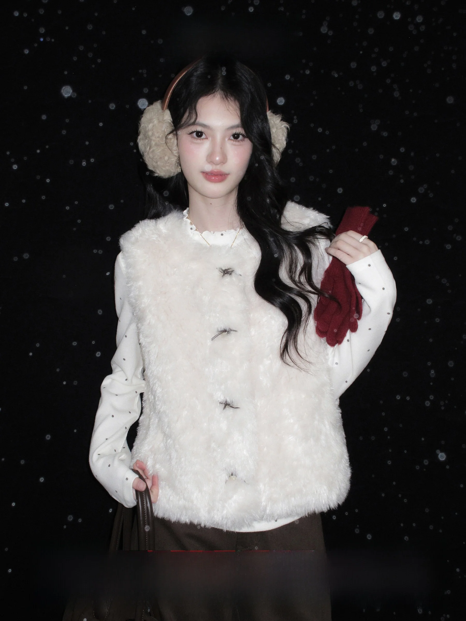 

Женская утепленная жилетка Ele: модная многослойная одежда для осени и зимы с узором «снежинка»