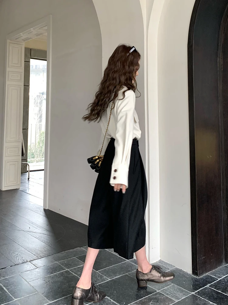 

High Waist Wide Leg Pants Loose Casual Skirt Pants Double Row Button Pleated Five-Quarter Pants Versatile High Waist Wide Leg...
