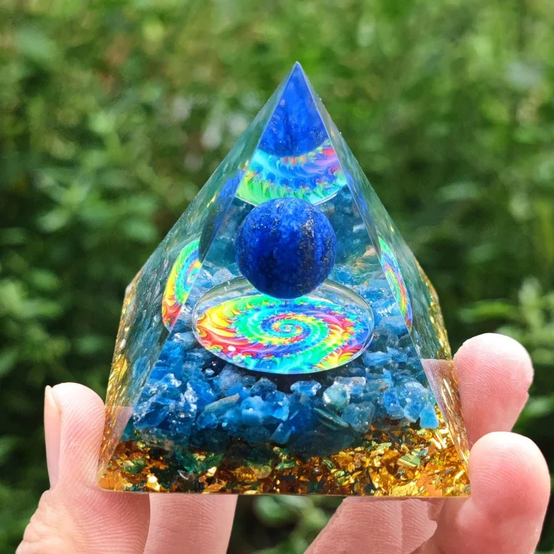 Ogen Energy Crystal Ball Gravel Pyramid Home Crafts Resin Decorations Desktop Decoration Dream Come True