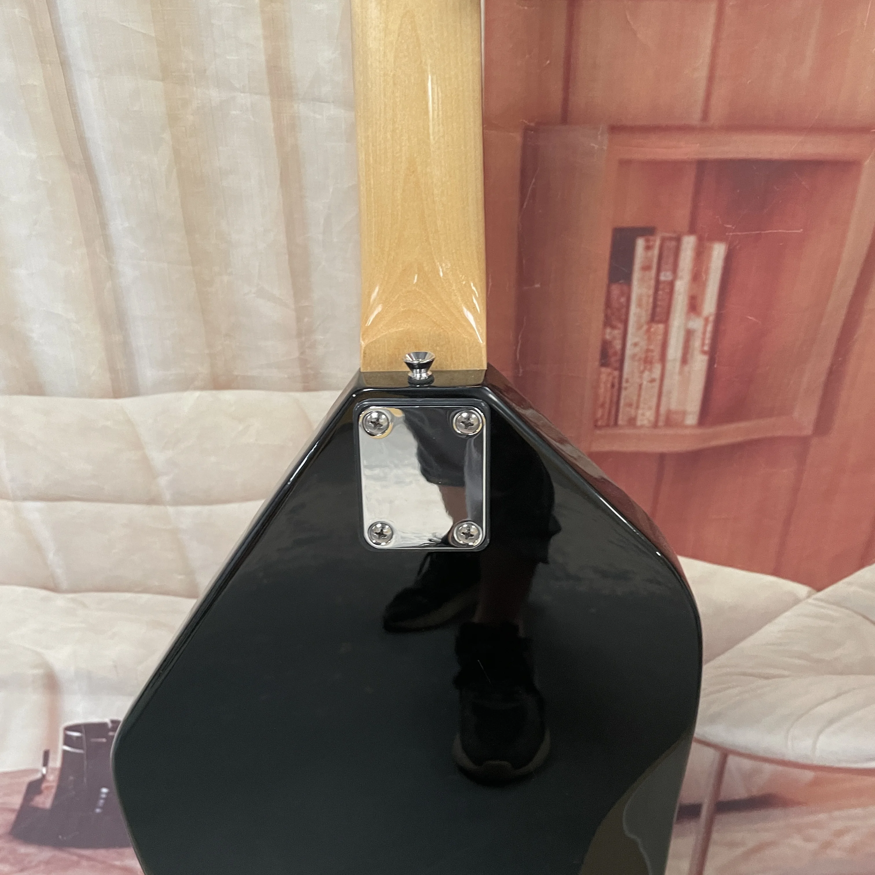 12-string electric guitar with rosewood fingerboard, SSS pickups, tremolo system guitars—rare collectible electric guitarra view 6