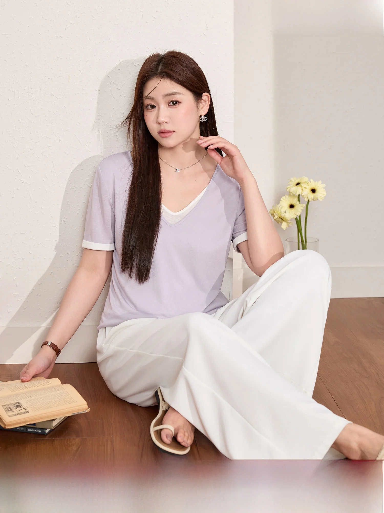 

Новый летний женский топ больших размеров из смесового шелка, цвета нежно-голубой, с V-образным вырезом, для стройности