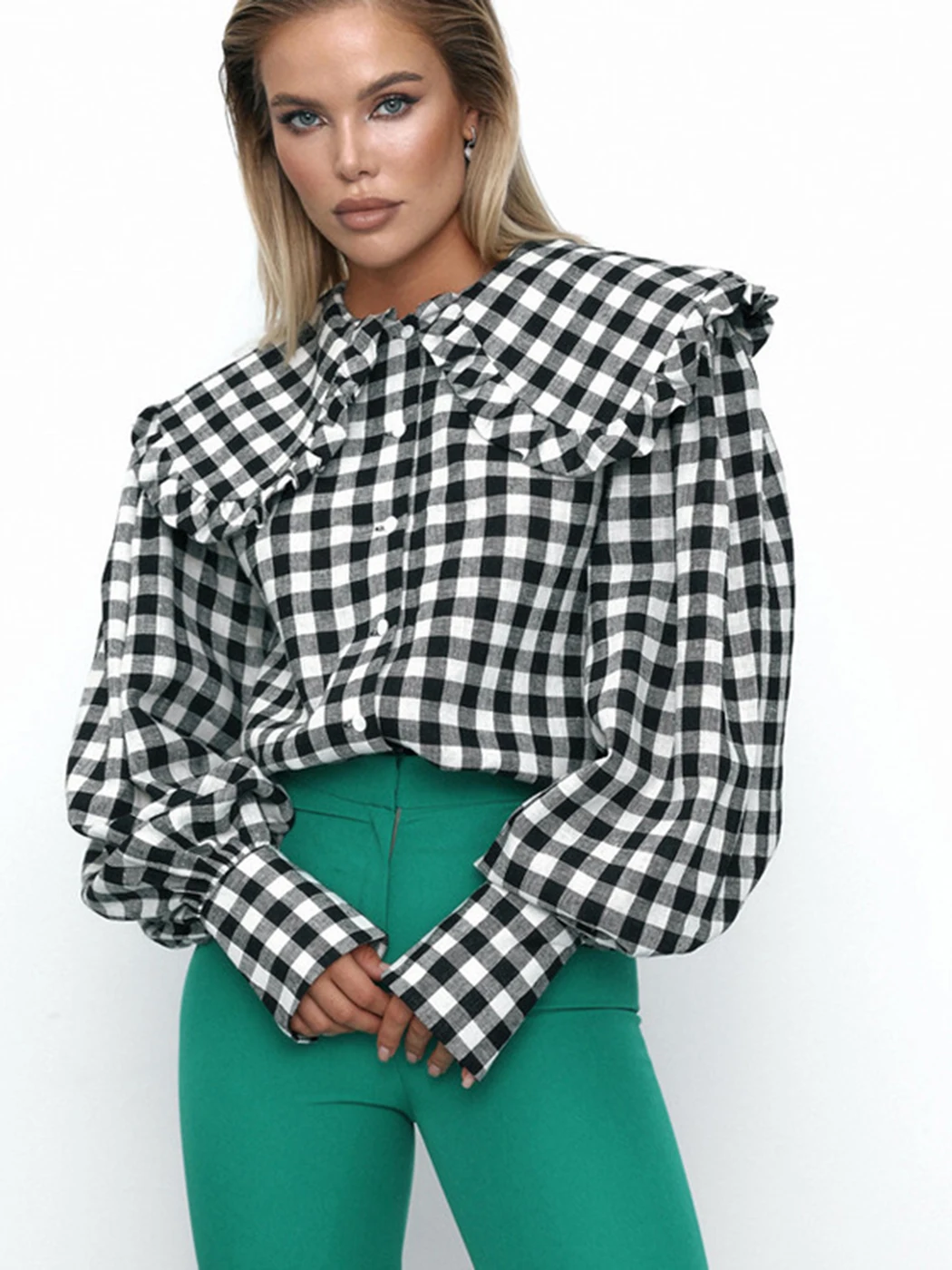 

Vintage Loose Plaid Women Shirts Peter Pan Collar Lantern Sleeve Single Breasted Fashion Blouse Versatile Top 2023 New