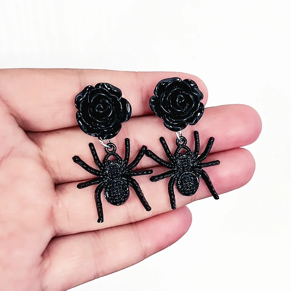 Hot Fashion 1Piece 3D Creepy Black Spider and Rose Earrings，Halloween Gifts